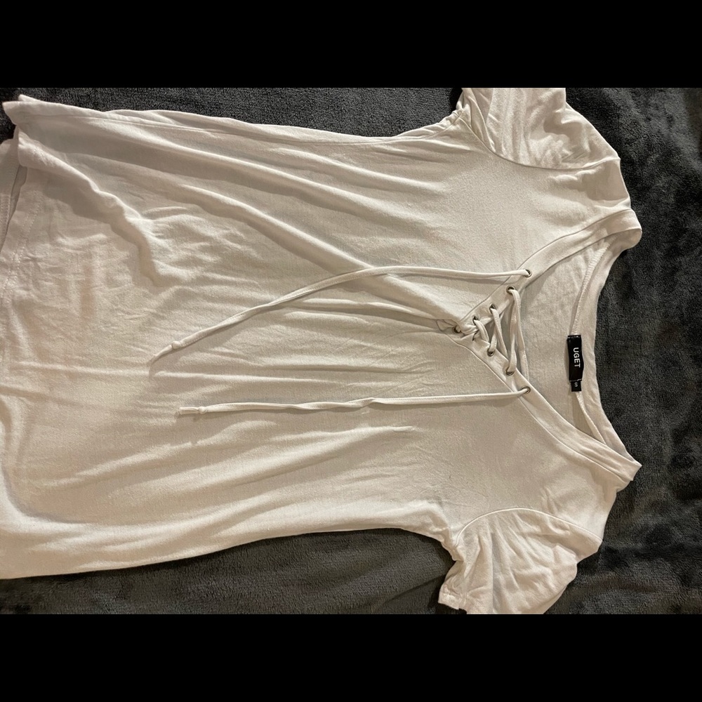 v neck t shirt